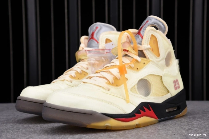 OFF-WHITE DH8565-100 Jordan Sail Retro 5 0807